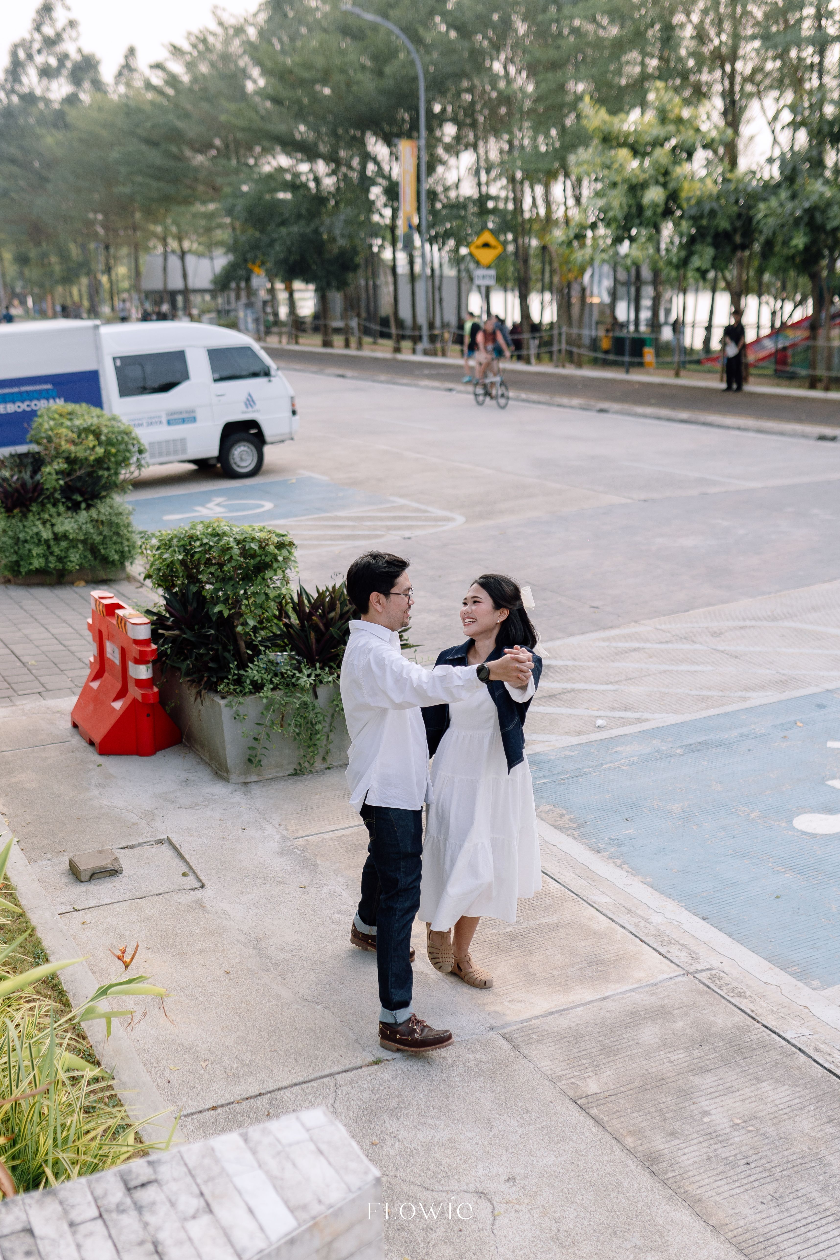 Couple moment